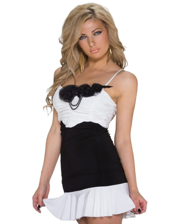 Sleeveless women's dress